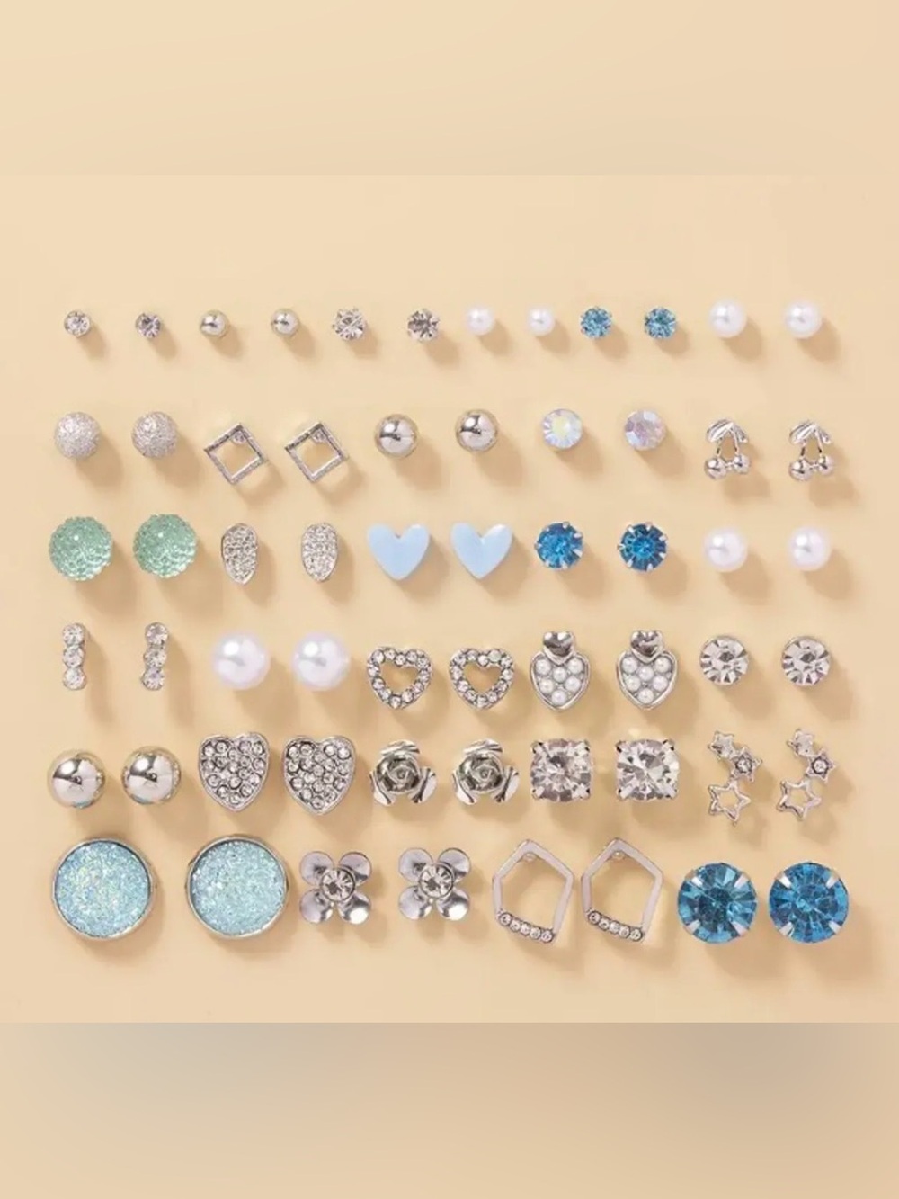 A Collection of 30 Stylish Earrings for Women Adorned with Imitation Pearls